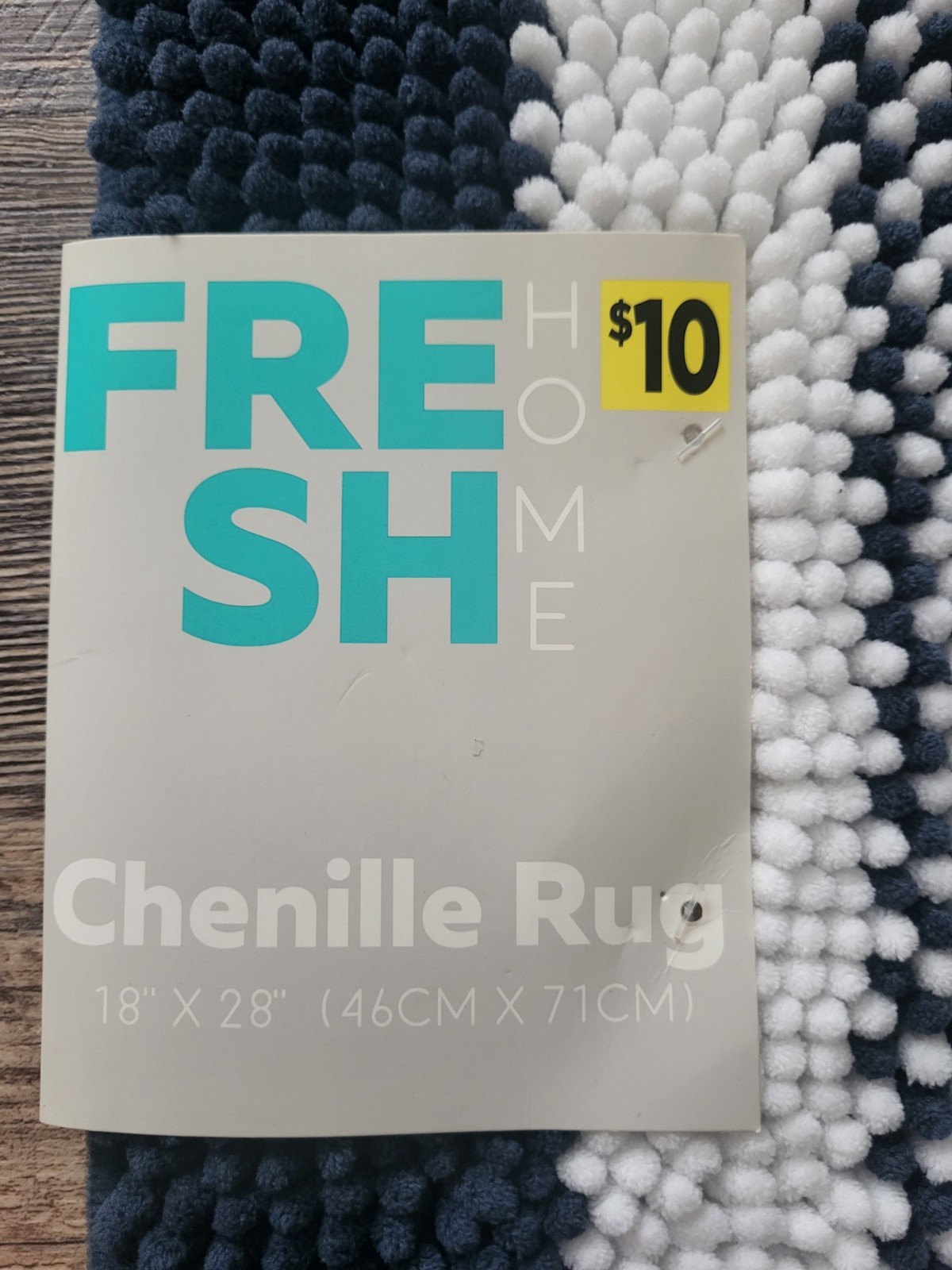 Fresh Home Chenille Rug 100% polyester Navy & White 18″X28″ Brand New Never Used