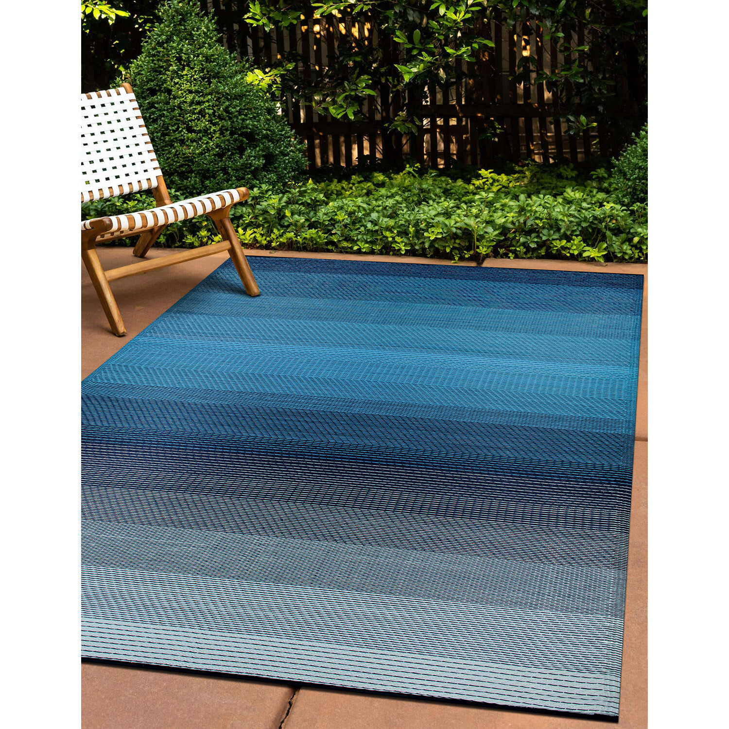 Rugshop Outdoor Rug Modern Stripe Shade Reversible Recycled Plastic Outdoor Rugs