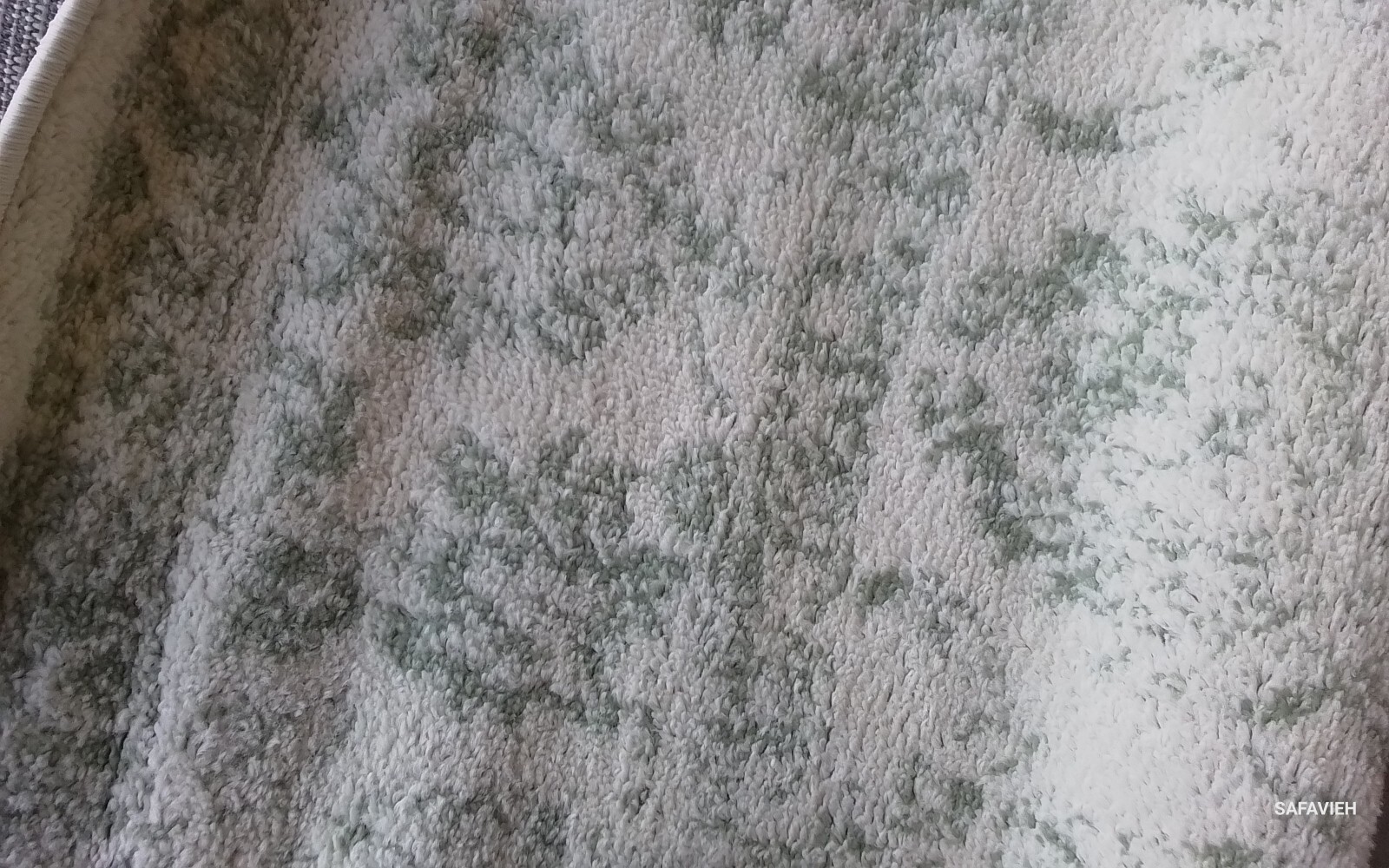 IVORY / SAGE 6′-0″ x 6′-0″ Broken Thread Rug Reduced Price 1172773860 ADR109V-6R