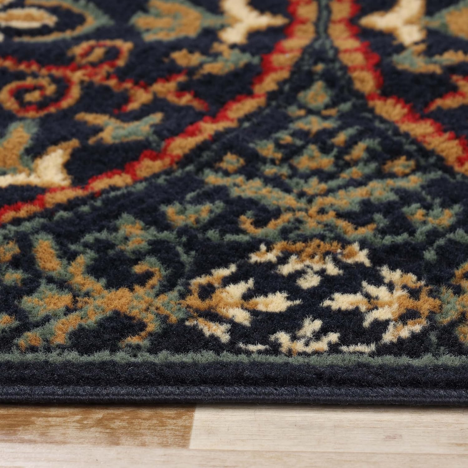 Plush Vintage Medallion Indoor Area Rug, 8′ x 10′, Midnight Blue