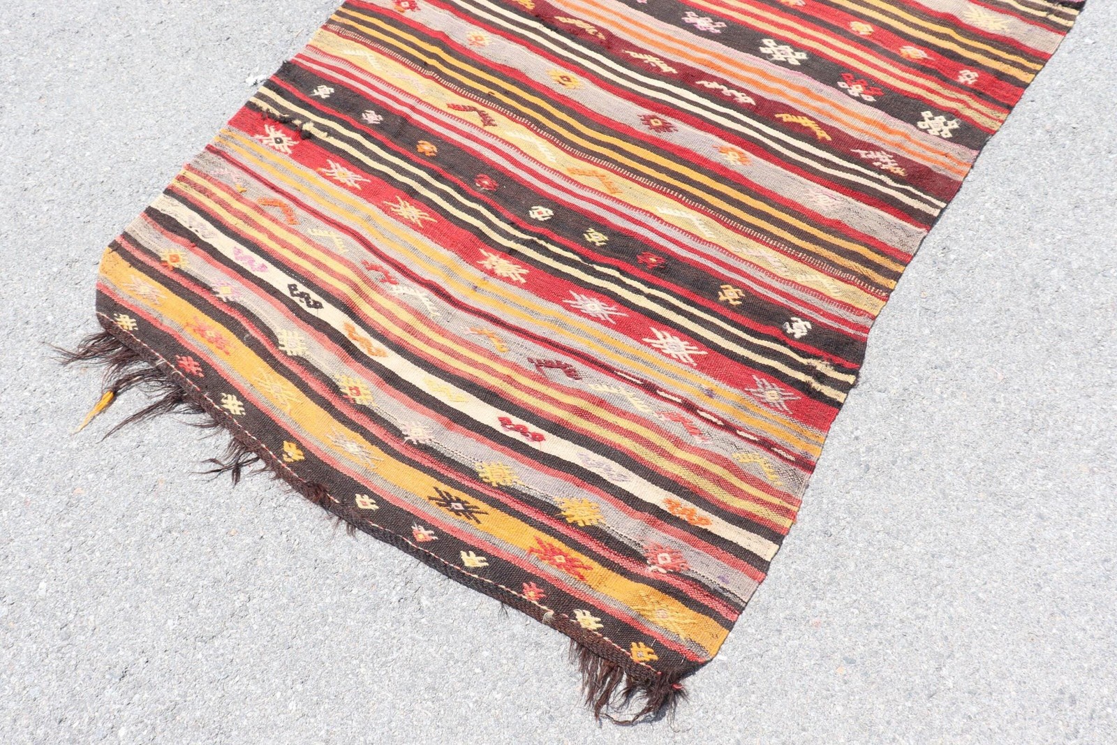 Vintage Turkish Rug 4×6,2 ft, Red Kilim Striped Rug