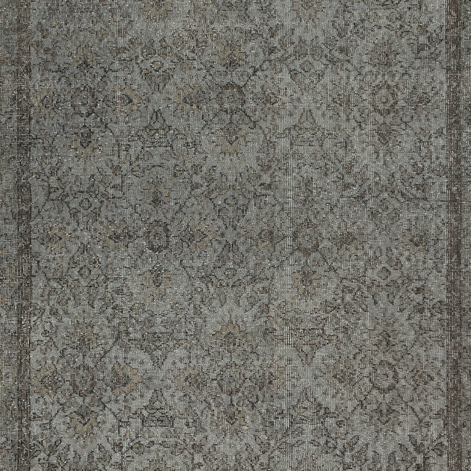 5.5×9.5 Ft Gray Handmade Turkish Rug. Vintage Carpet for Modern Interiors
