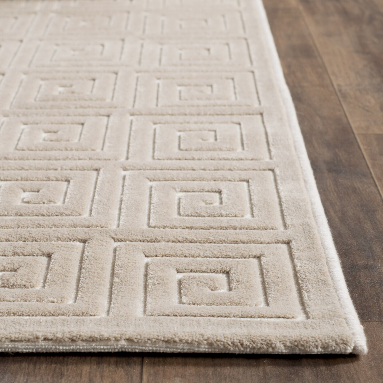 SAFAVIEH Paradise Collection PARB637D Creme / Creme Rug