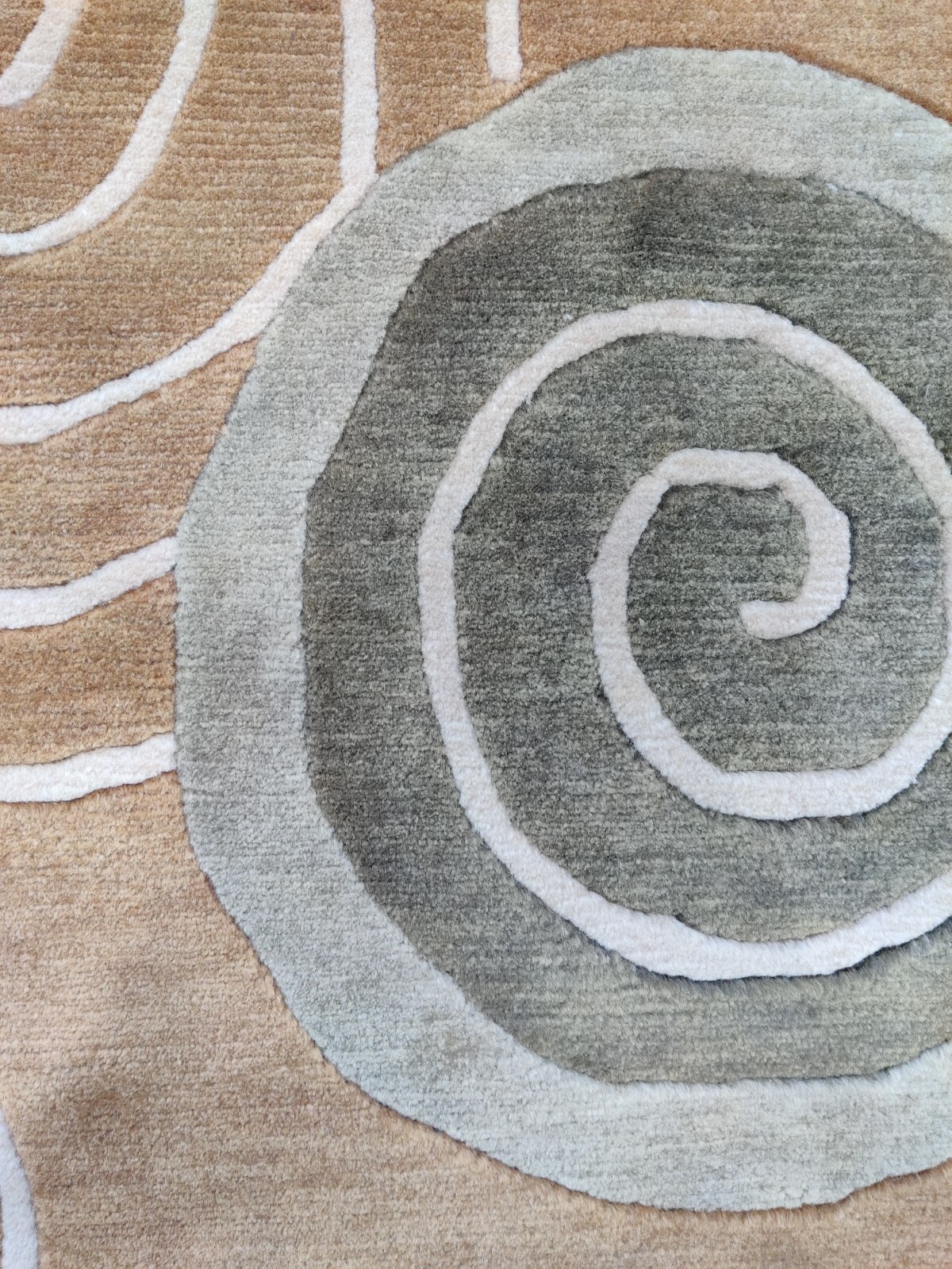 Authentic 6’7″ x 9’10” Hand Knotted Area Rug for Kids Teen 100% Wool 200×300 cm