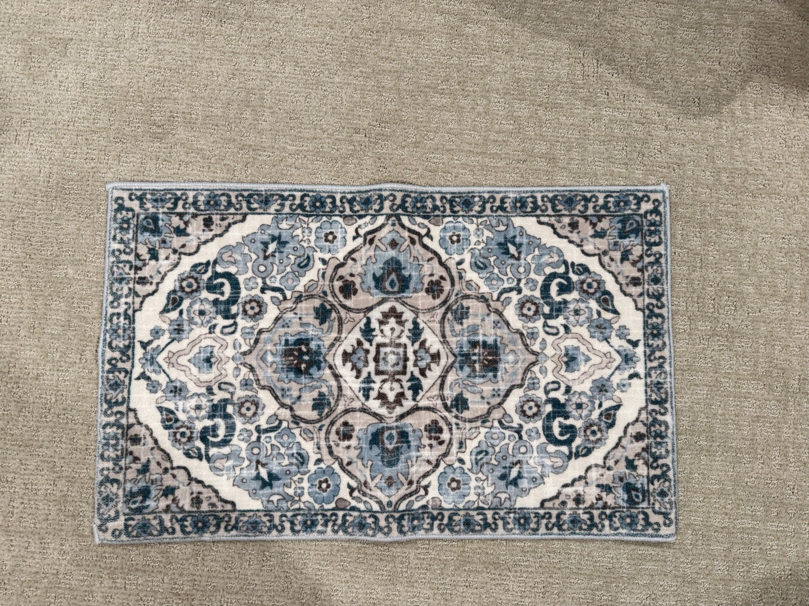 Rug With Non Slip Back