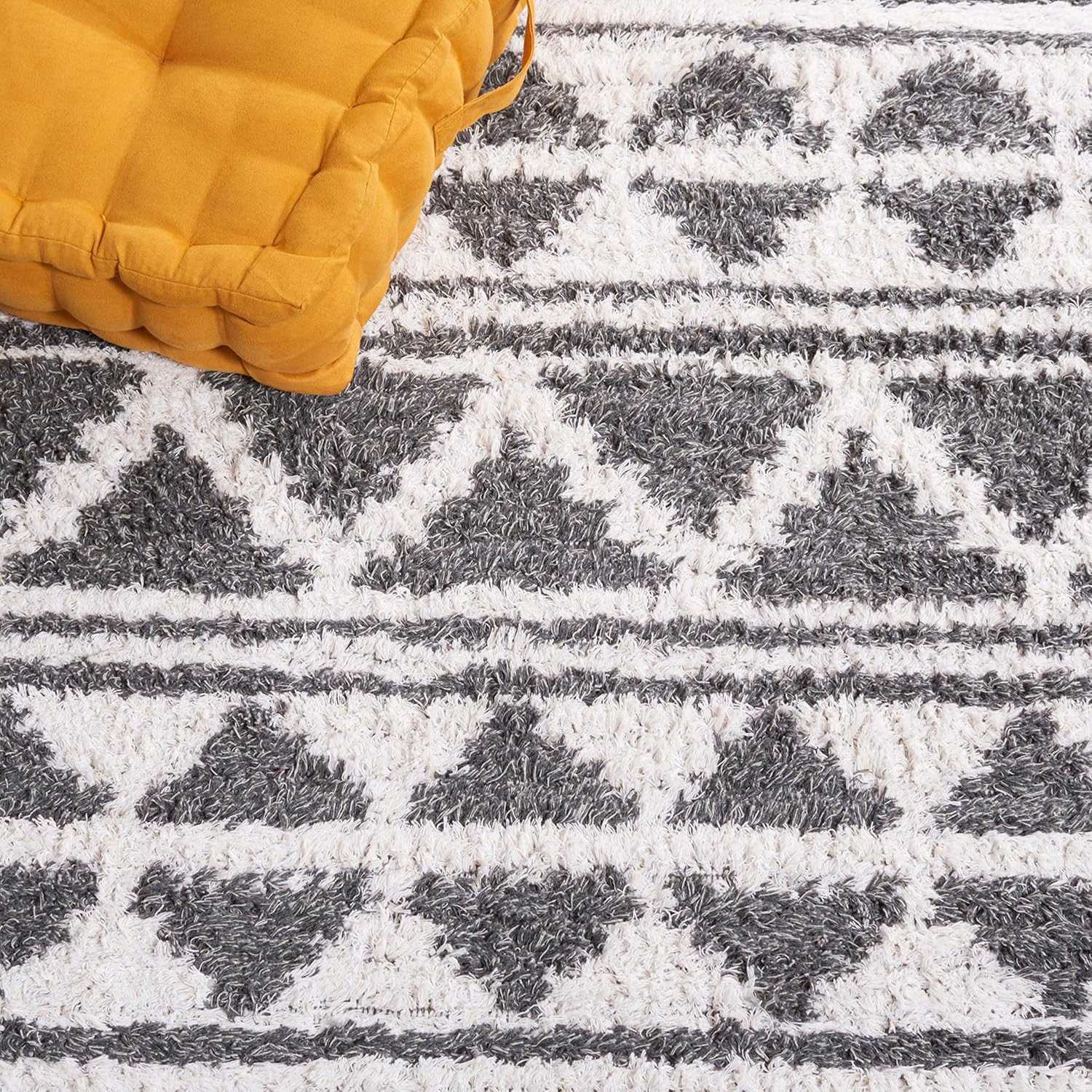 Augustine Area Rug 6’4″ x 9’6″ – Ivory & Grey Boho Design, Easy Care