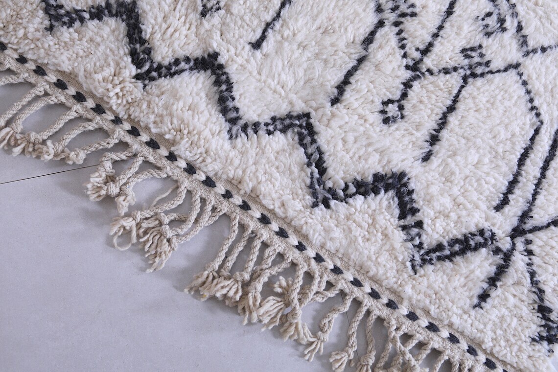 Moroccan rug 5.2 x 7.2 Feet Beni ourain rug Morocco rug Handmade rug Moroccan