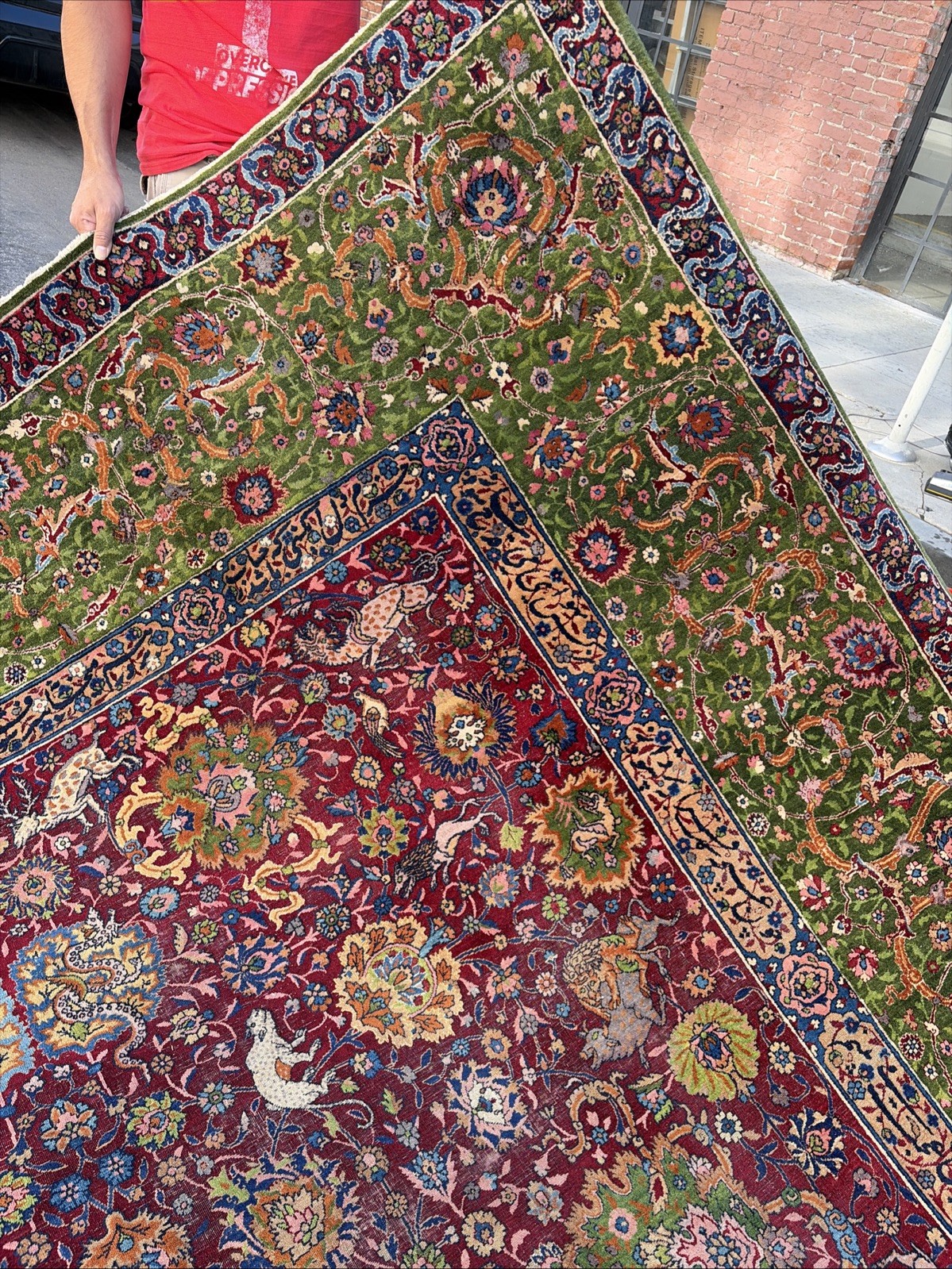 Auth: Antique Lavar Rug Spiral Tendril Classical Era Masterpiece 10×19