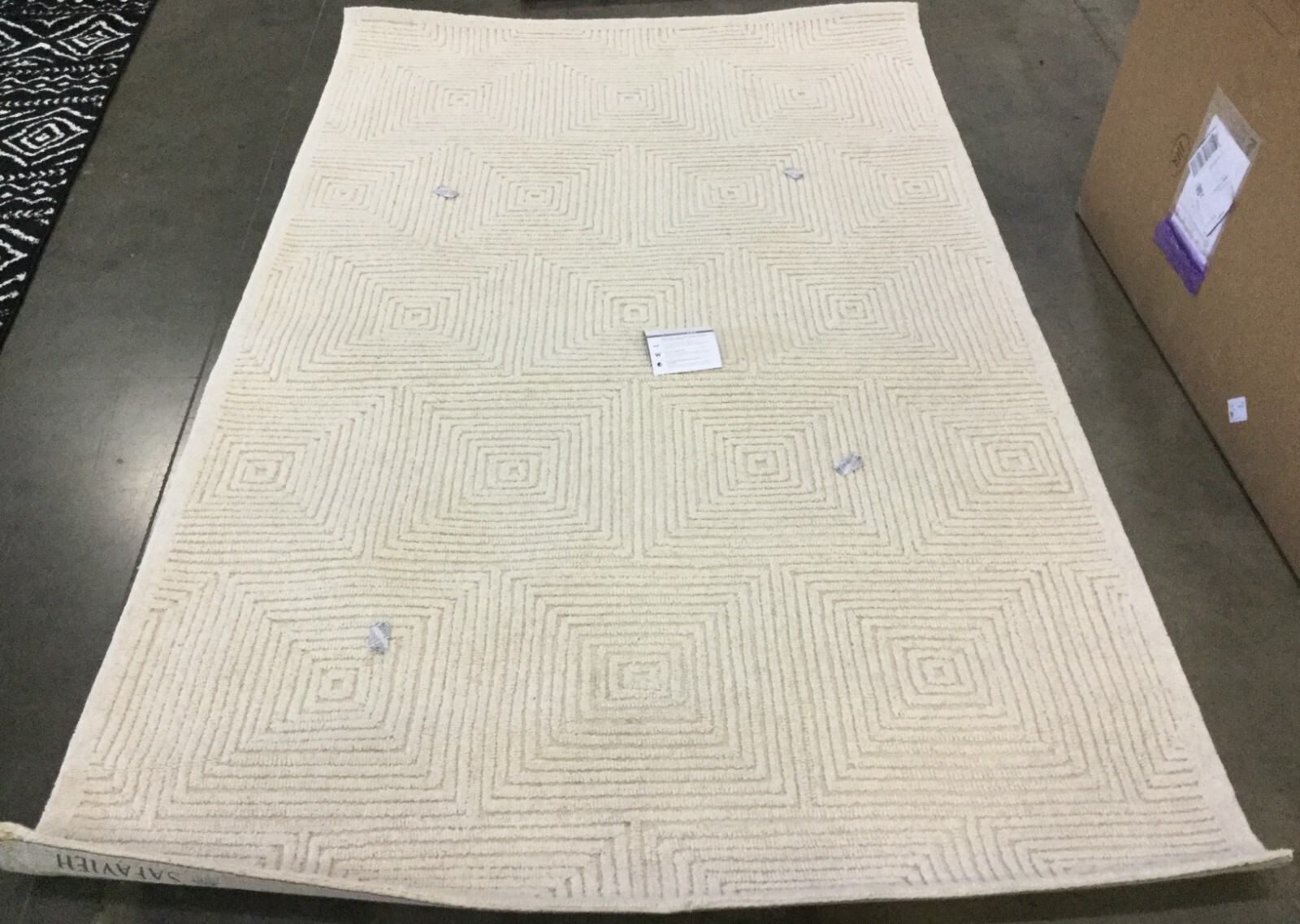 IVORY 5′ X 8′ Flaw in Rug, Reduced Price 1172662134 TXT102A-5