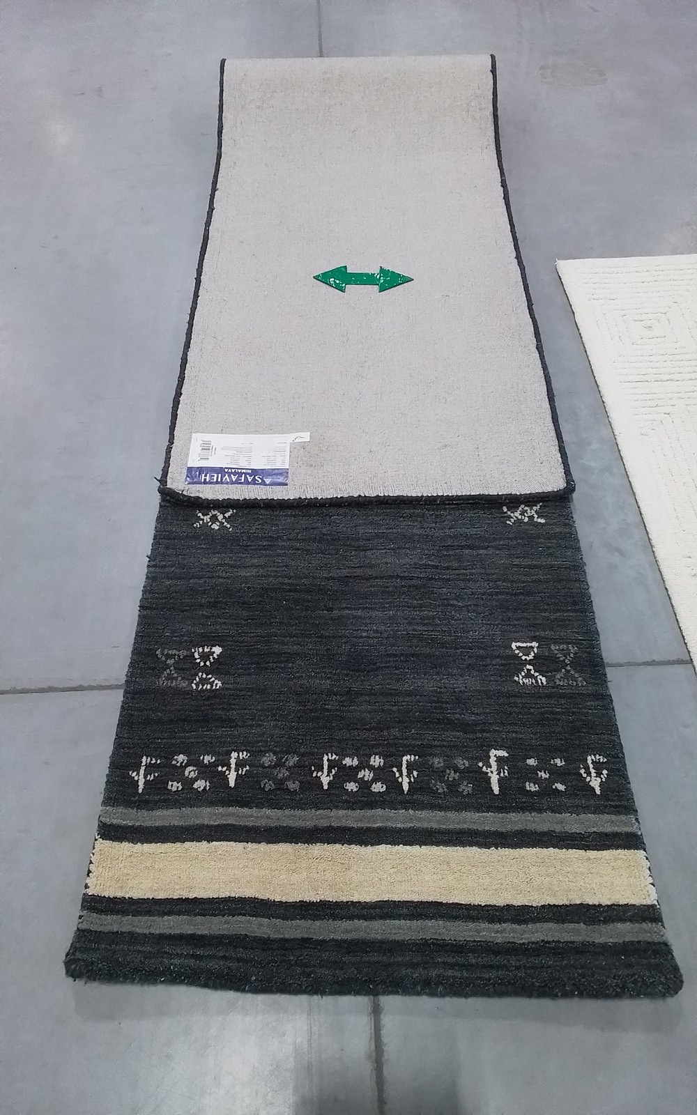 CHARCOAL 2′-3″ x 12′-0″ Flaw in Rug, Reduced Price 3172810658 HIM597H-212