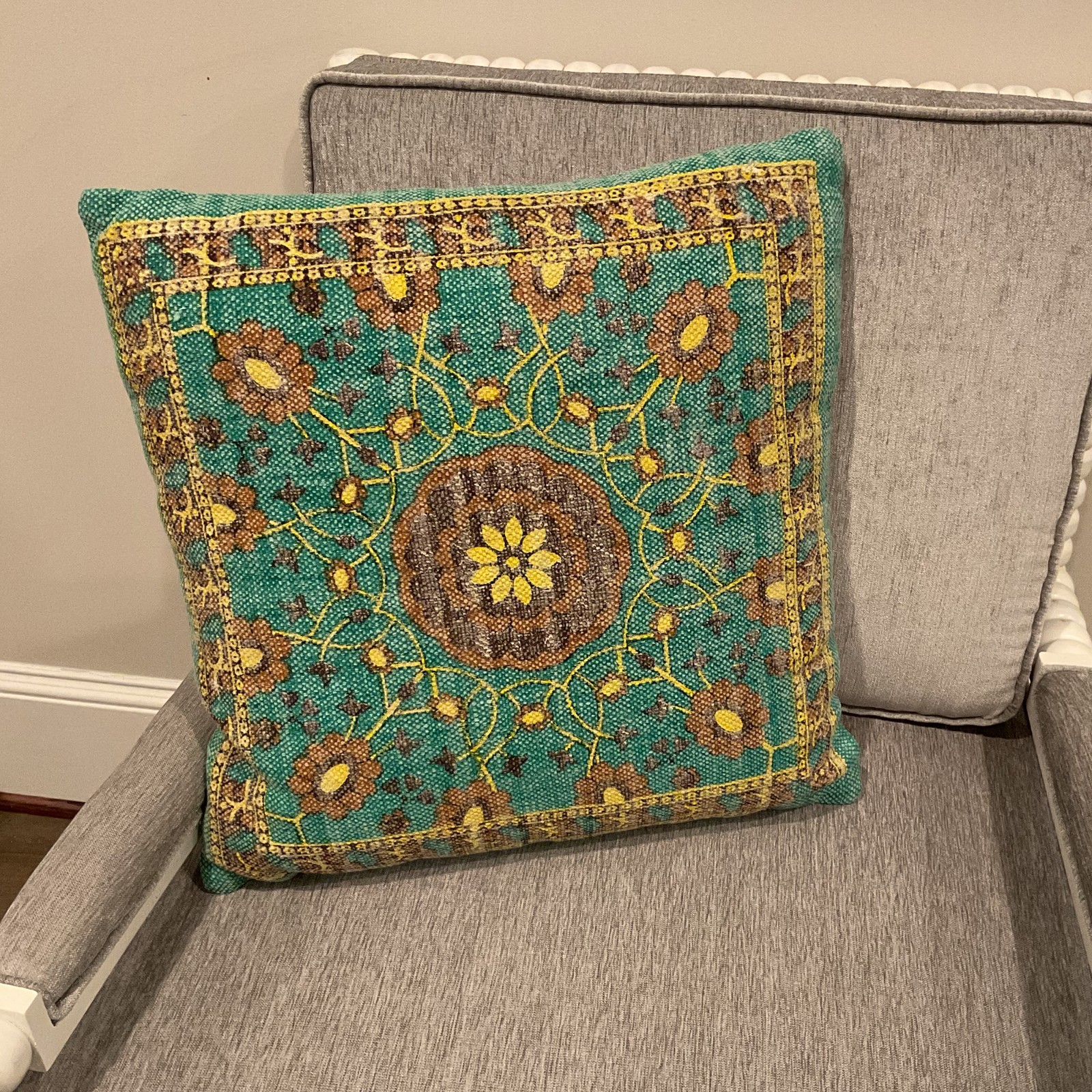Handmade 20″ x 20″ Kilim Throw Pillow Set