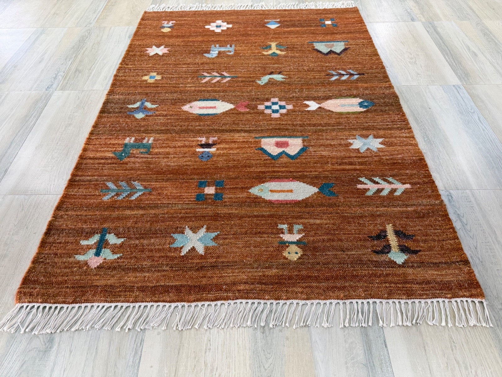 Sienna Hand Woven Wool Rug 4×6 Flatweave Scandinavian Folk Art Kilim for Kids
