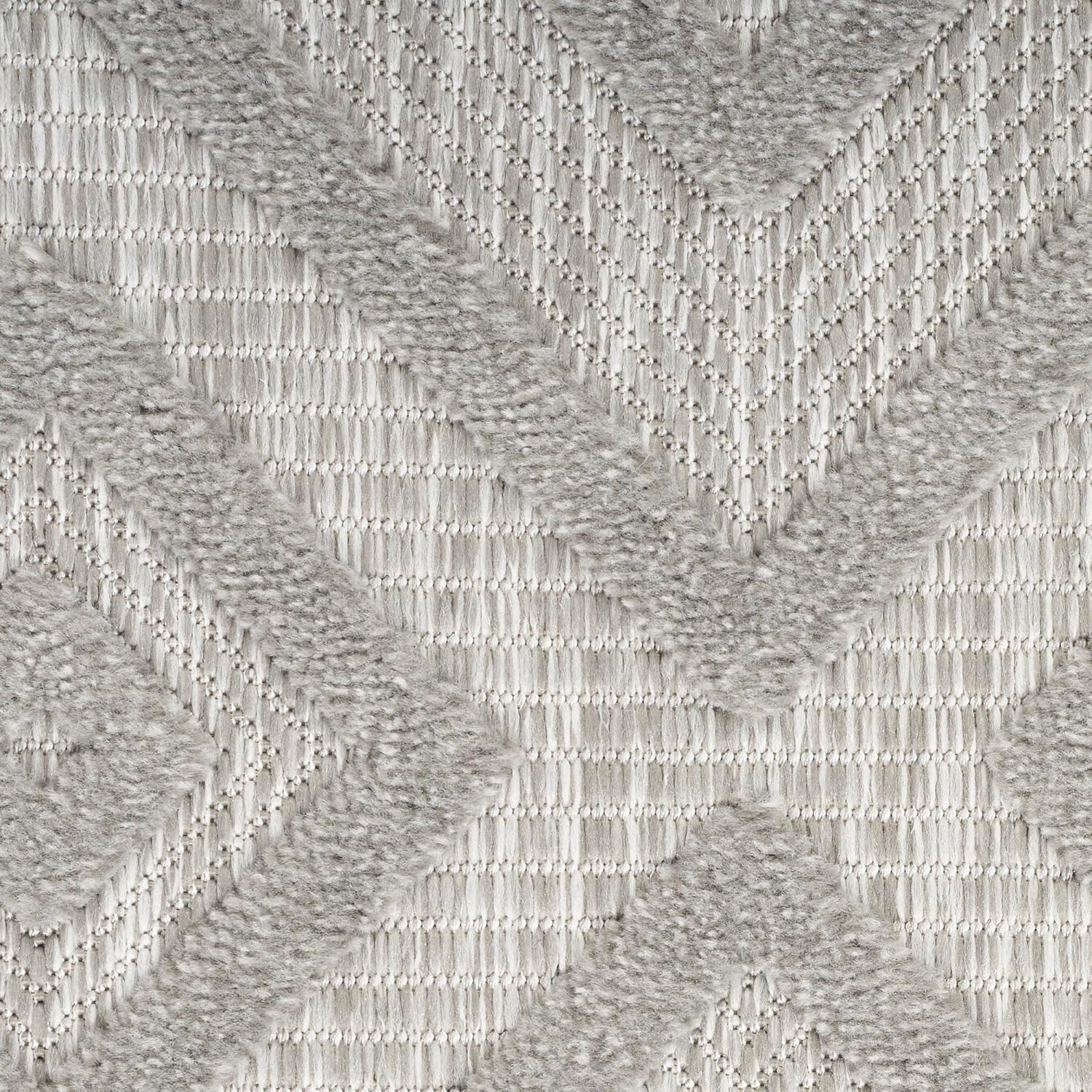 Versatile Silver Grey 9′ x 12′ Area Rug – Easy Clean for Any Room