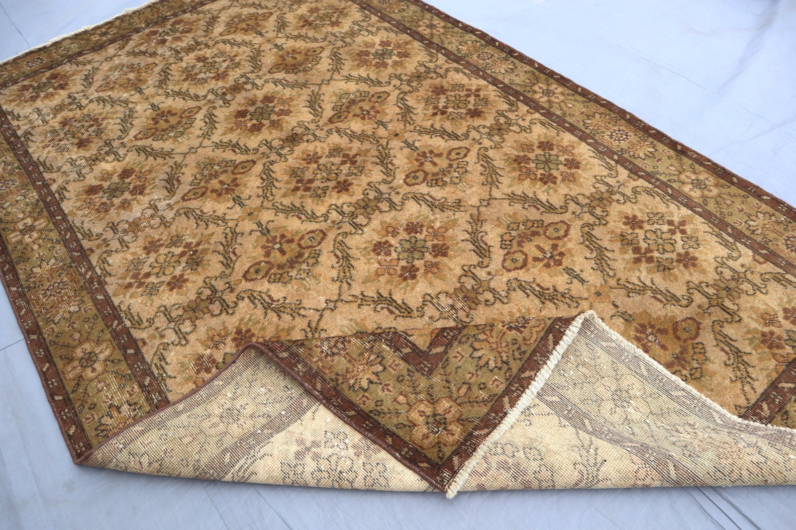 5’6×7’8 ft Oushak Rug, Afghan Handmade Beige Green Rug for Bedroom, Kitchen Rug