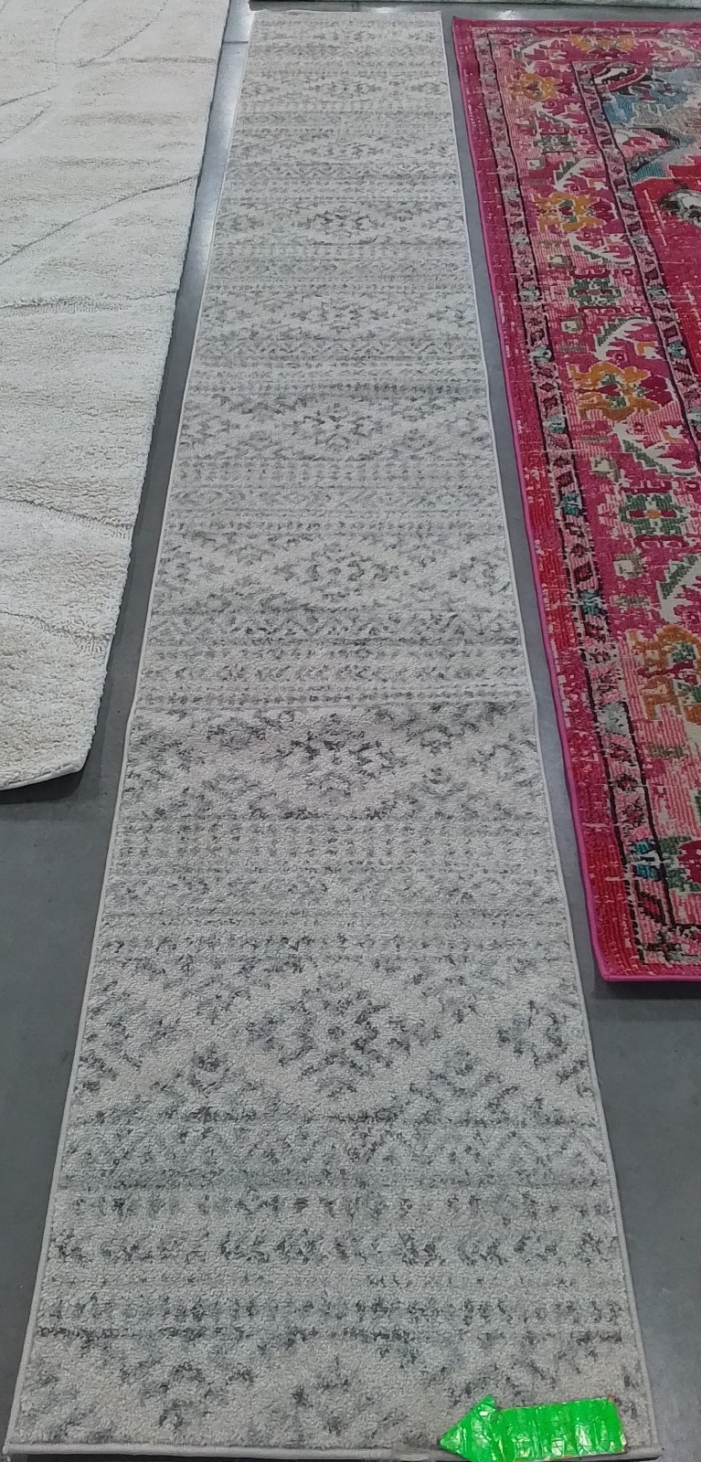 IVORY / GREY 2′-0″ x 13′-0″ Damaged Rug, Reduced Price 1172783546 TUL272A-213