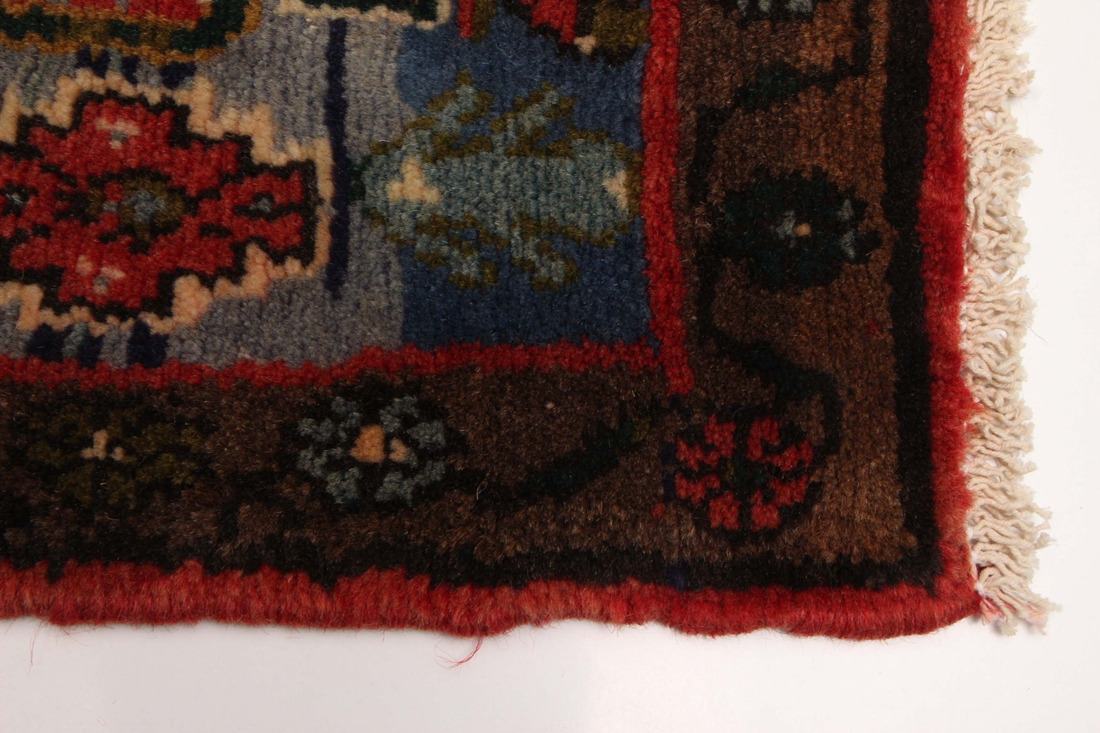 Vintage 3’1″ x 5’2″ Traditional Hand Knotted Vegetable Dye Wool Area Rug