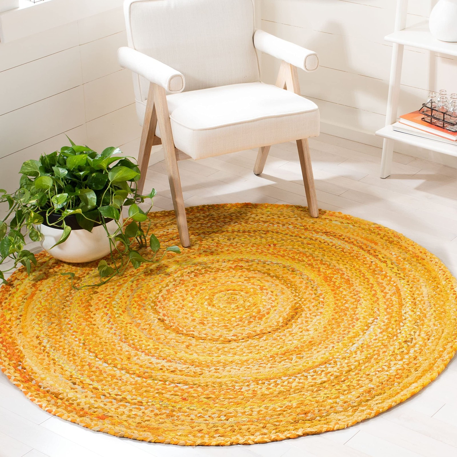 Braided Collection Area Rug 4′ Round, Beige with Pink Accents, Handmade Cott…