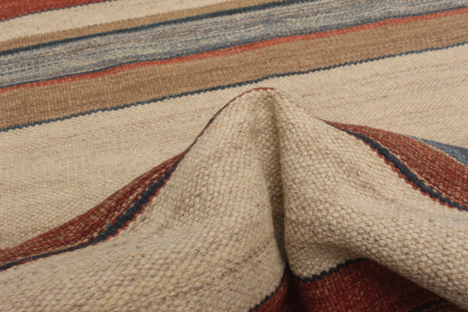 Vintage Hand Woven Turkish Carpet 1’10” x 6’7″ Traditional Wool Kilim Rug