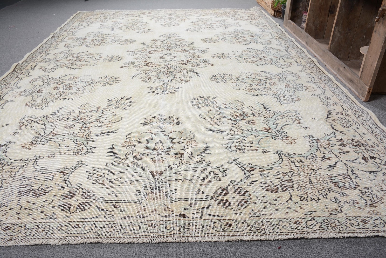 7,6×11,8 ft Vintage Rug, Turkish Oversize Rug, White Brown Southwestern Wool Rug