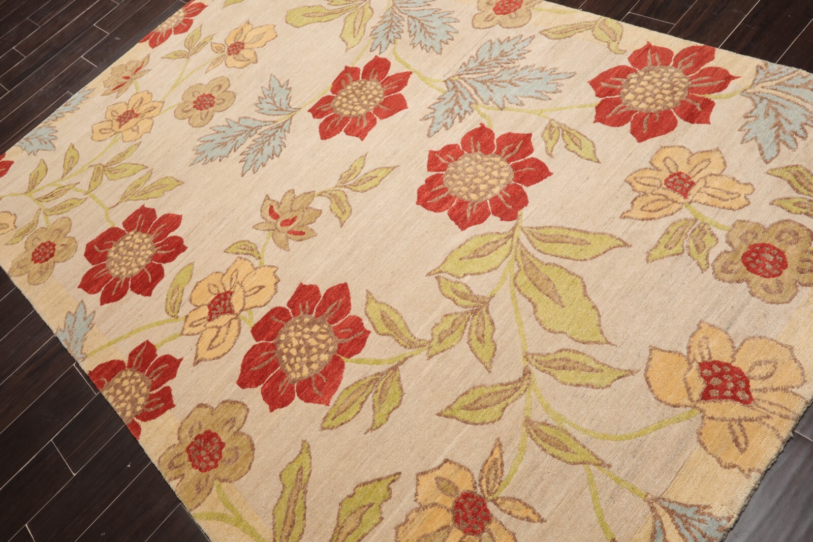 Tufenkian Chelsea Garden Hand Knotted Wool Tibetan Area Rug Beige 5’6″ x 8’6″