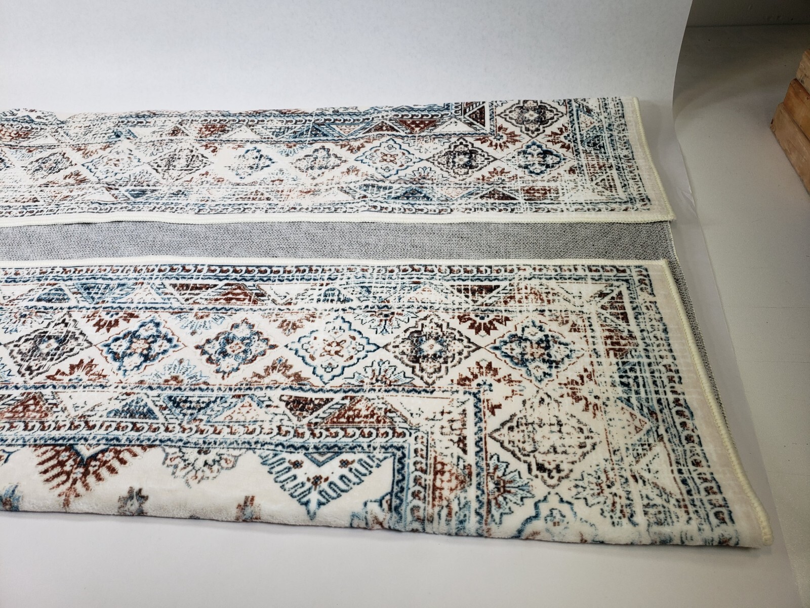 Retro Boho Design Area Rug 4×6 Washable Non-Slip Living Room Indoor Throw Rug