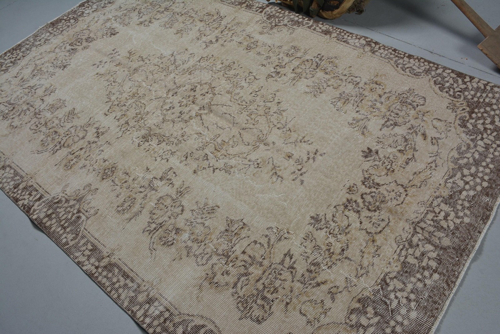 Vintage 5,6×8,5 ft Large Rug, Turkish Rug, Brown Floral Rug
