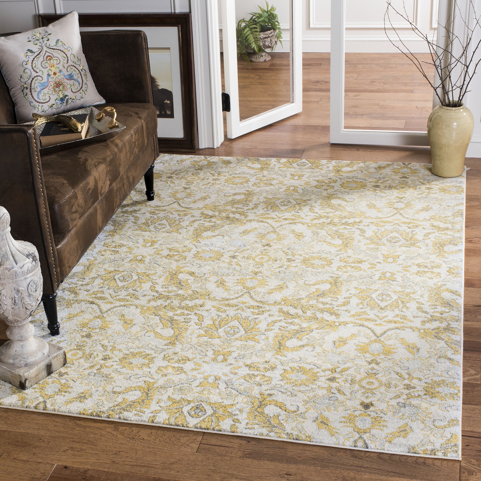 Evoke Collection 2’2″ x 4′ Ivory/Gold EVK238S Non-Shedding Living Room Bedroo…
