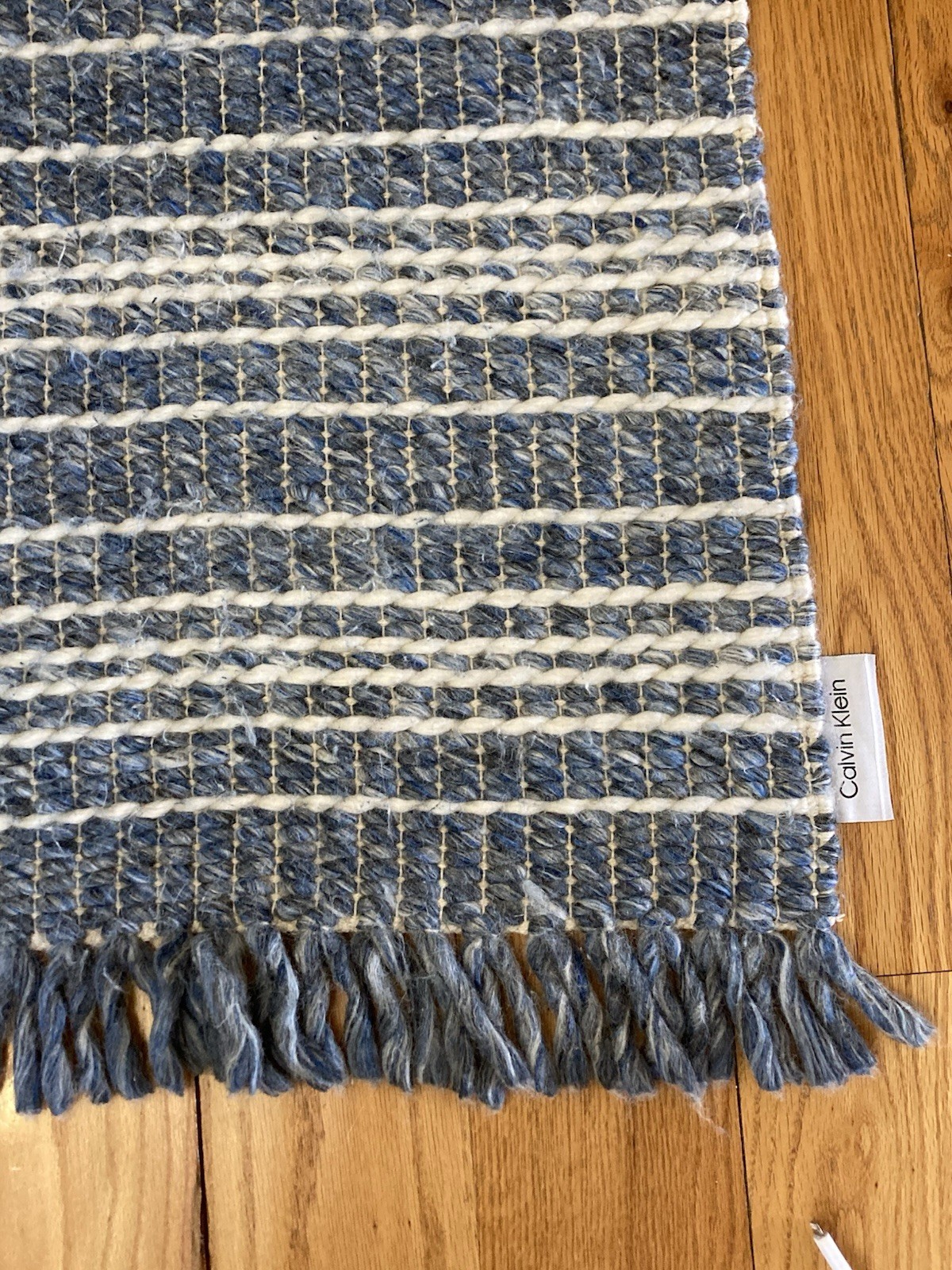 Calvin Klein Wool Blend 2×4’ Area Rug Woven Blue/White