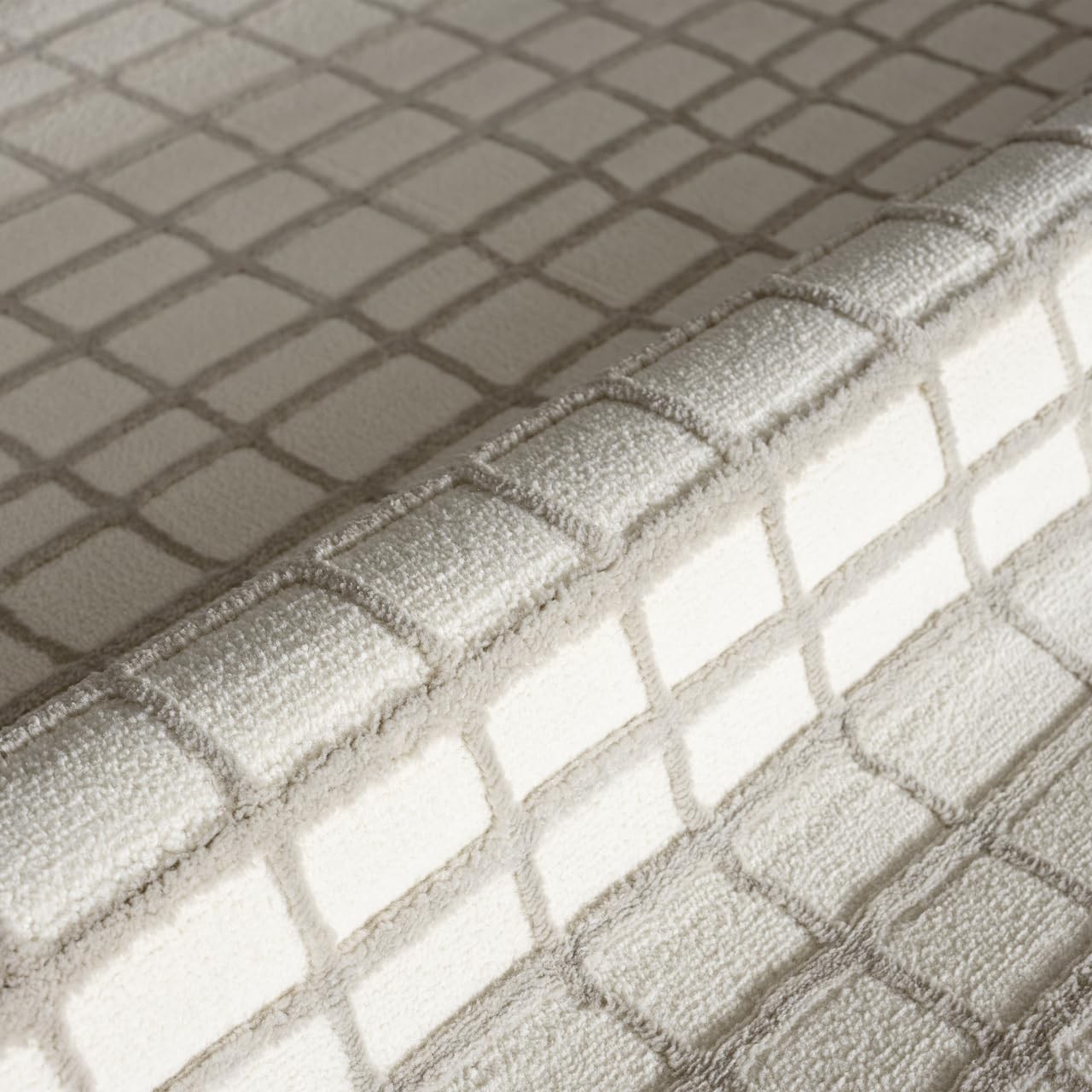 Cream Grid Textured Area Rug – 5 x 8′ – Chunky, Plush and Soft Washable Carpet –