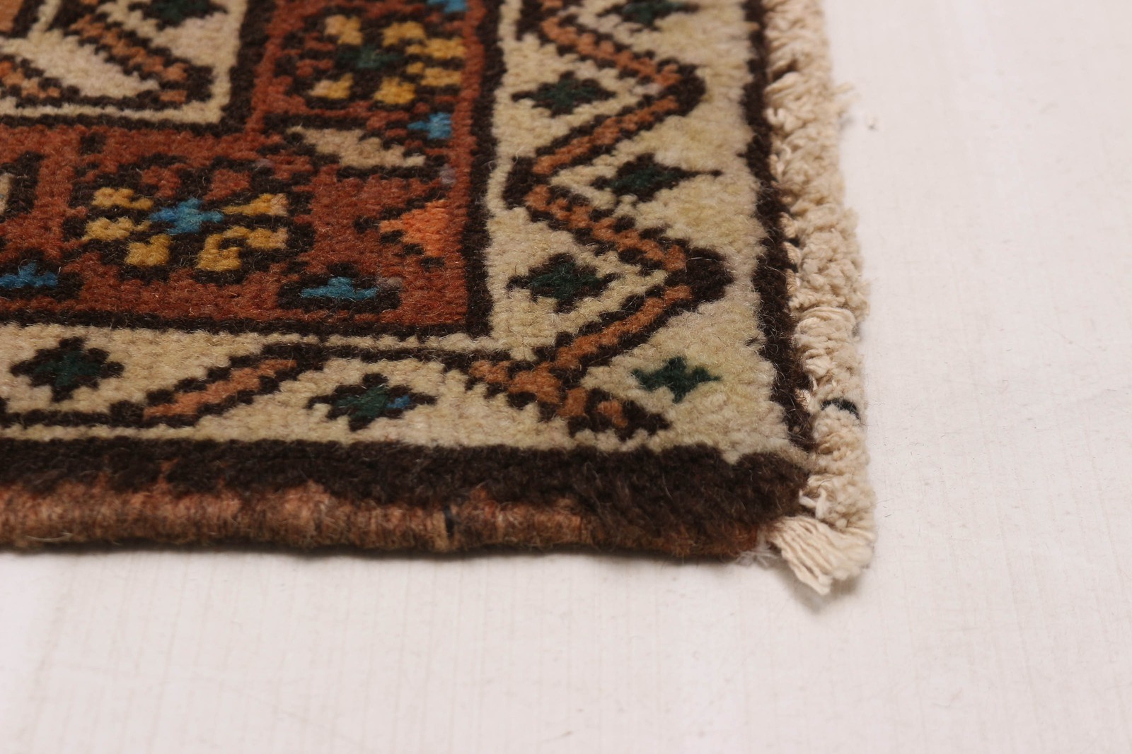Vintage Hand-knotted Runner Rug 3’3″ x 10’11” Traditional Oriental Wool Carpet