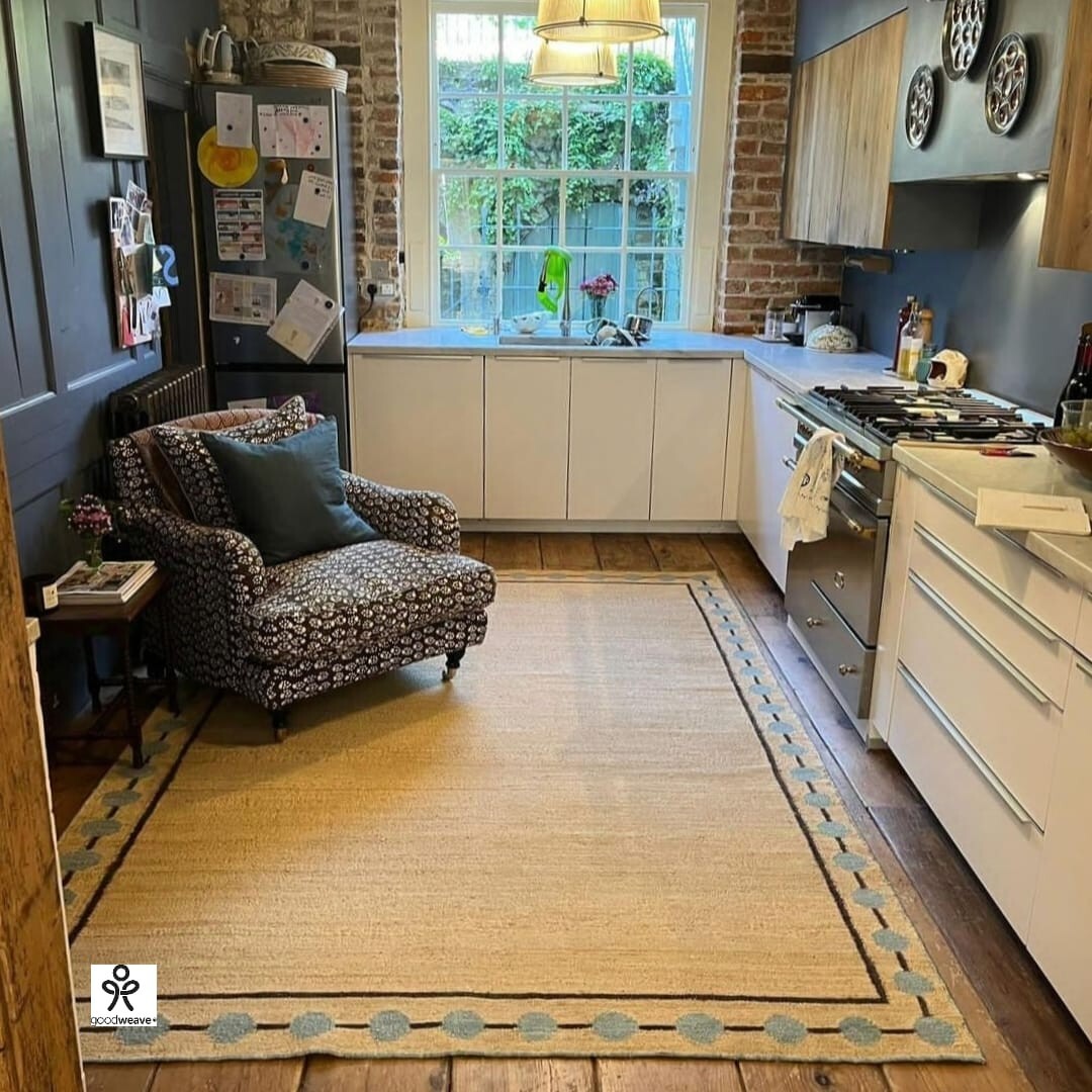Handwoven 100% Natural jute Rustic Look Border Area Rug For Living Room, Bedroom