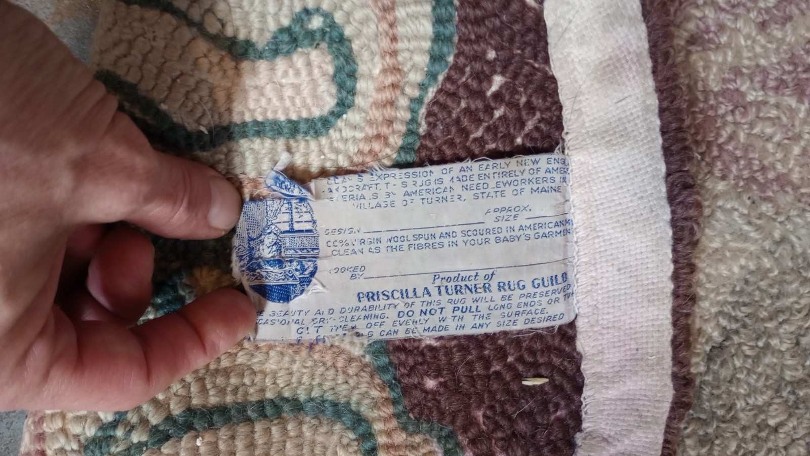 Rare Priscilla Turner Rug Guild Oval Floral Wool 5′ X 3′