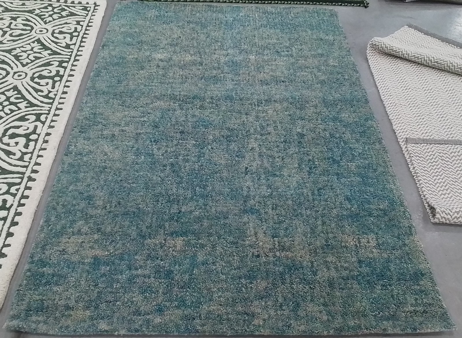 LIGHT BLUE / BEIGE 4′-0″ x 6′-0″ Flaw in Rug, Reduced Price 1172808255 GAB101L-4