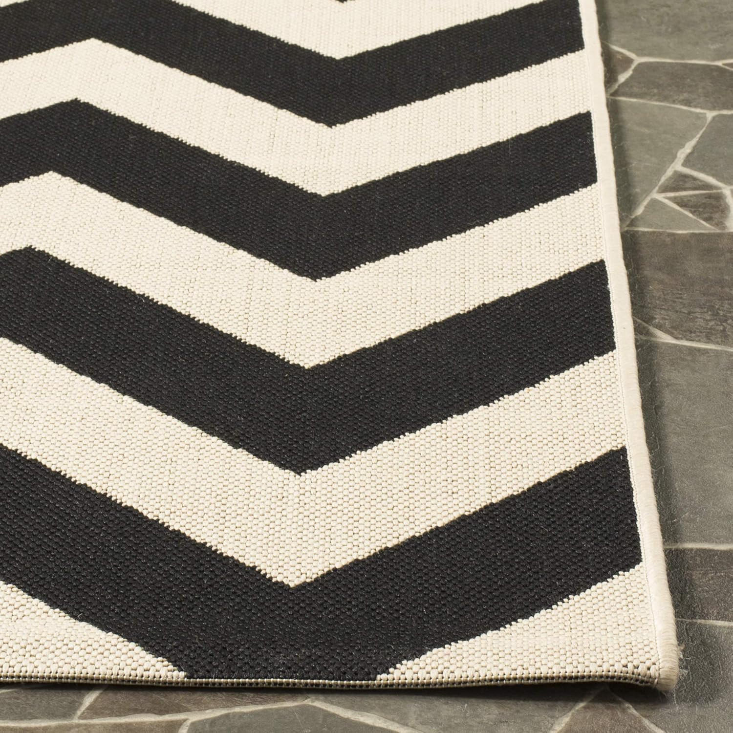 Washable Rug Outdoor Courtyard Collection – 2’3″ X 12′ Runner, Black & Beige, No