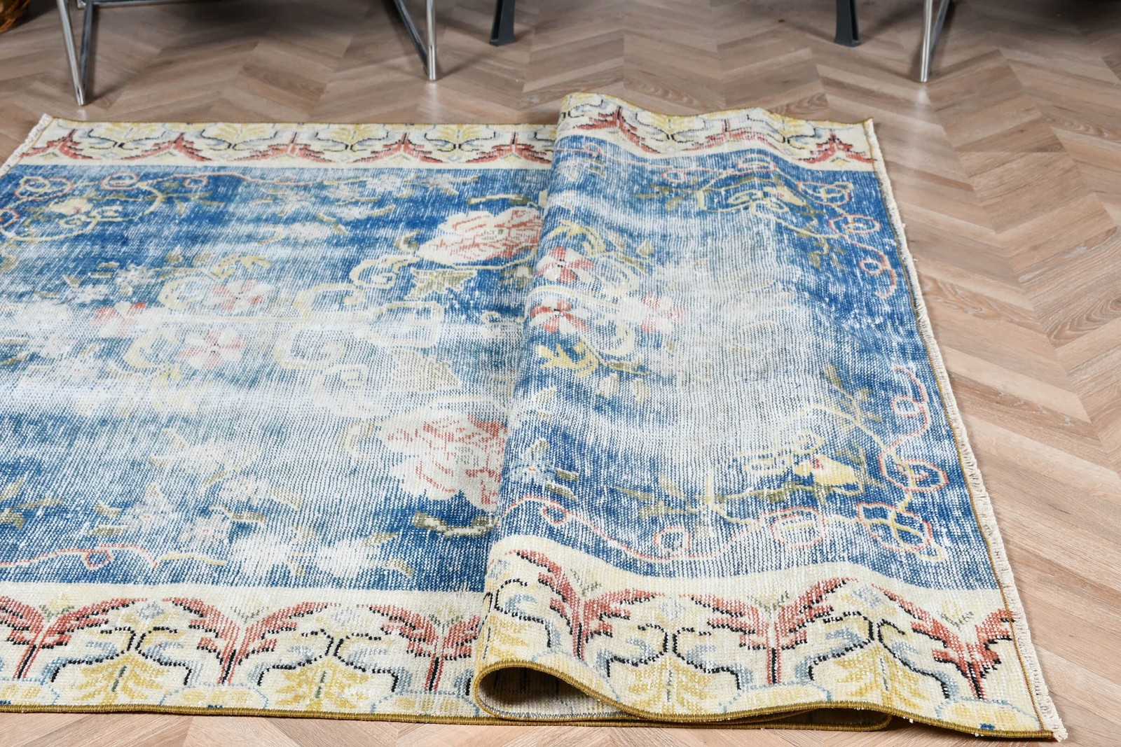 Turkish Vintage Rug, Area 5,4×7,3 ft (166×223 cm) Rug, Blue Floral Wool Rug