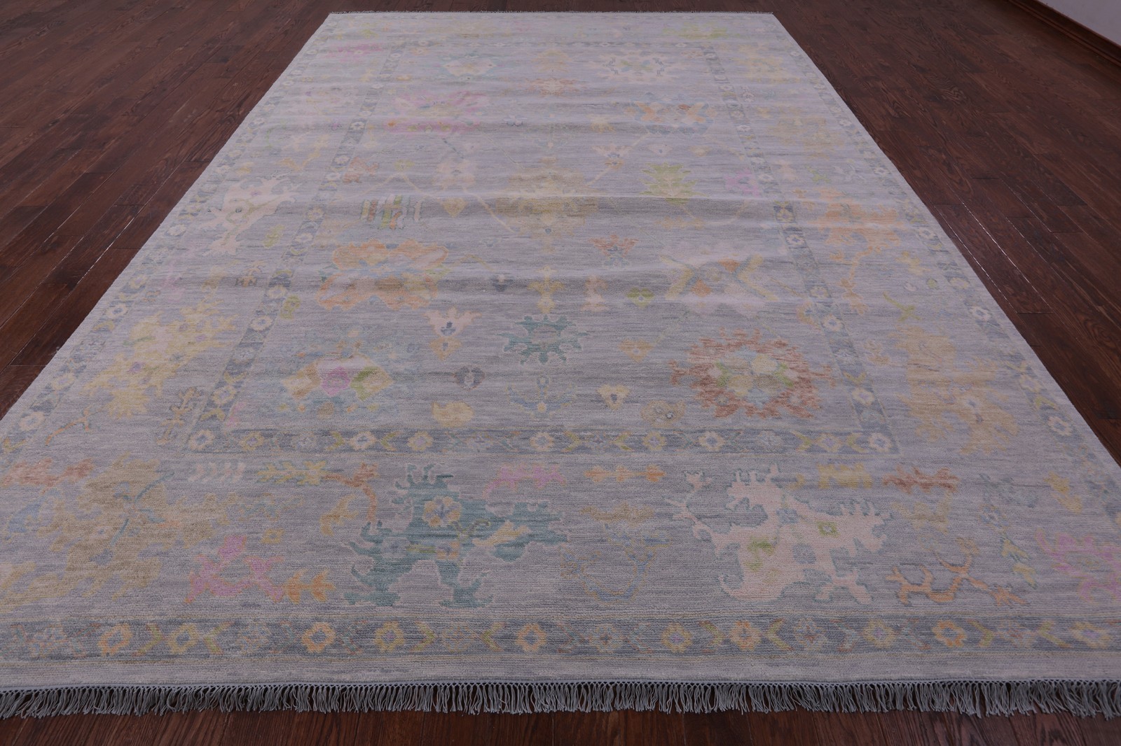 Grey Turkish Oushak Hand Knotted Rug 9′ 11″ X 14′ 1″ – Q22284
