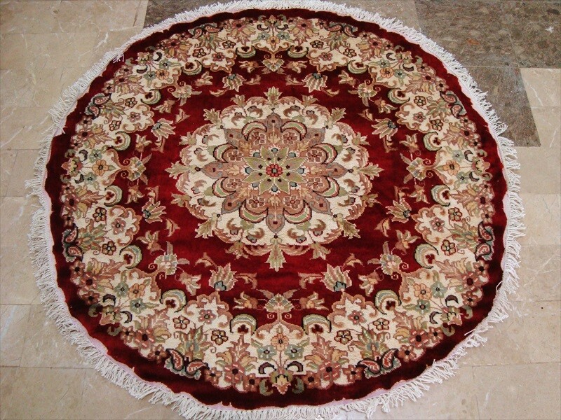 Area Rug Round Red Lovely Medallion Floral Hand Knotted Wool Silk Carpet (4×4)’