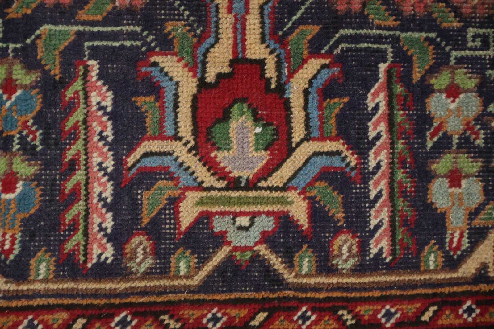 Traditional Floral Square Area Rug 9×9 Ft Handmade Oriental Red Wool Carpet