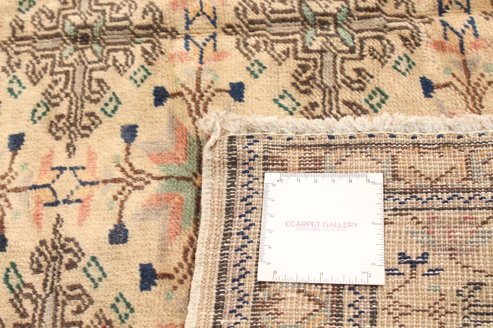Vintage Hand-Knotted Carpet 4’11” x 6’10” Traditional Oriental Wool Area Rug