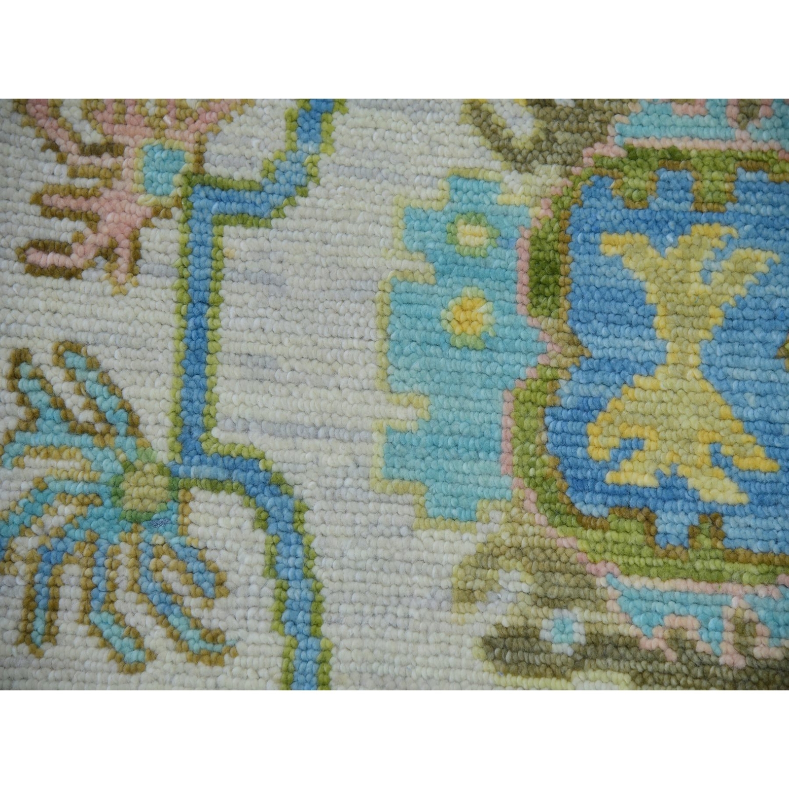 8’1″x10’4″ Spring White Colorful Oushak Weave Hand Knotted 100% Wool Rug R79919