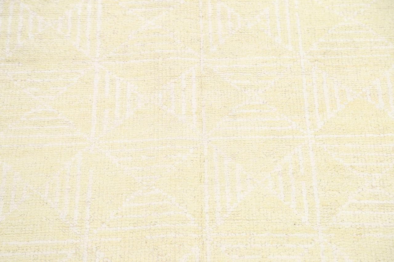 6×8 Modern Hand-Knotted Wool Area Rug in Solid Cream & Ivory Design