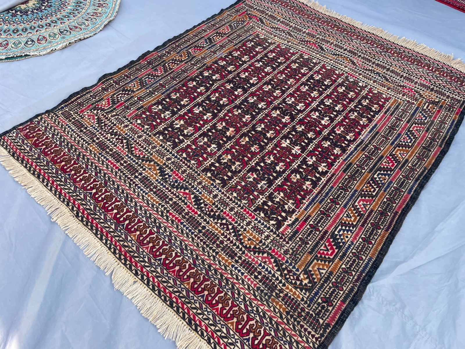 4×5 Decorative Soumak Rug Handwoven Tribal Wool Geometric Flatweave Carpet.