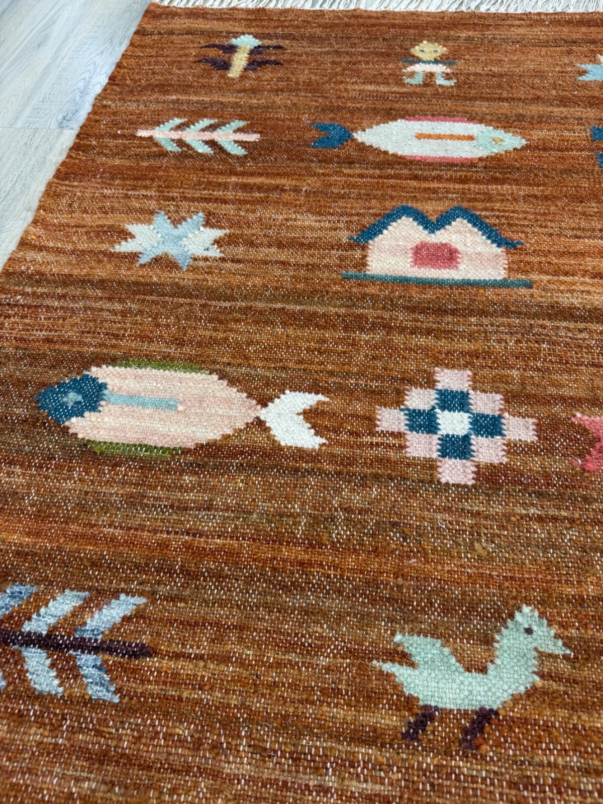 Sienna Hand Woven Wool Rug 4×6 Flatweave Scandinavian Folk Art Kilim for Kids