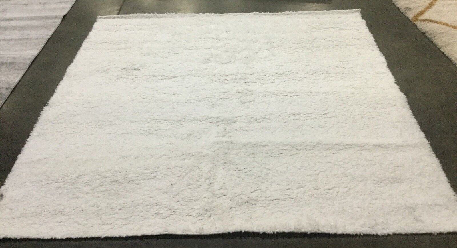 WHITE 6′-7″ X 6′-7″ Square Spot on Rug, Reduced Price 1172659990 AUG200A-7SQ