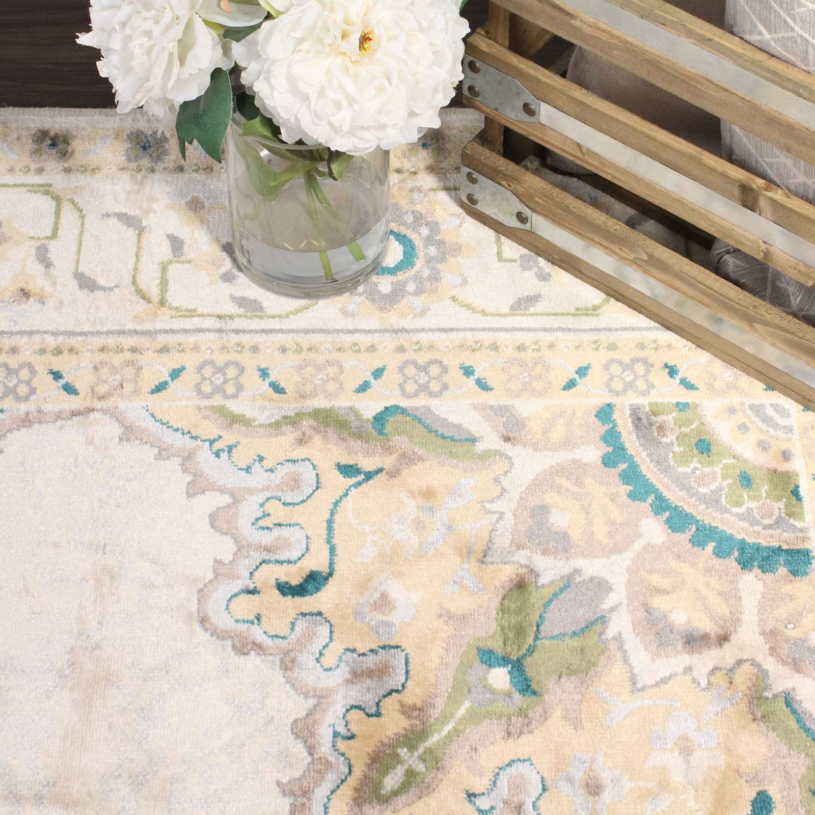 Traditional Indoor Textured Medallion Runner and Area Rug Rug with Jute Backing