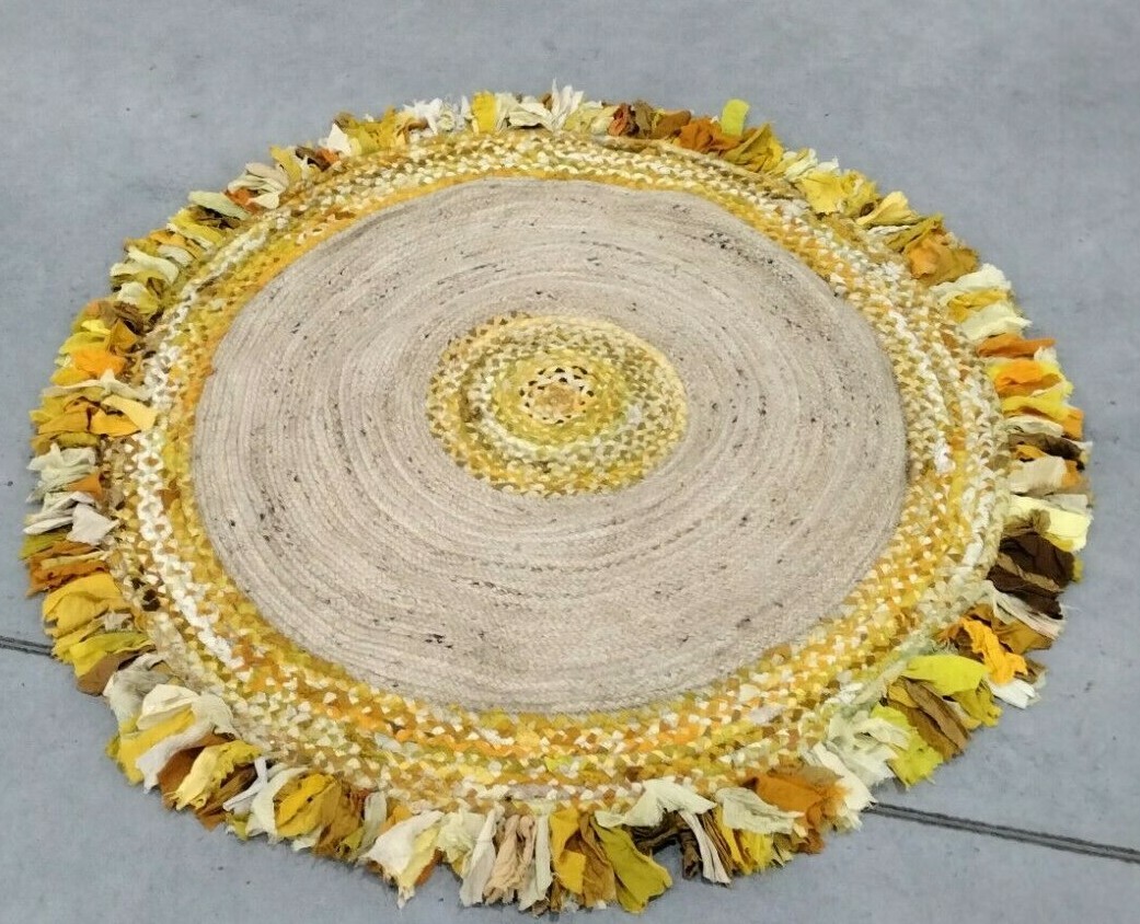 NATURAL 5′ X 5′ Round Pulled Threads Rug, Reduced Price 1172704797 CAP212D-5R