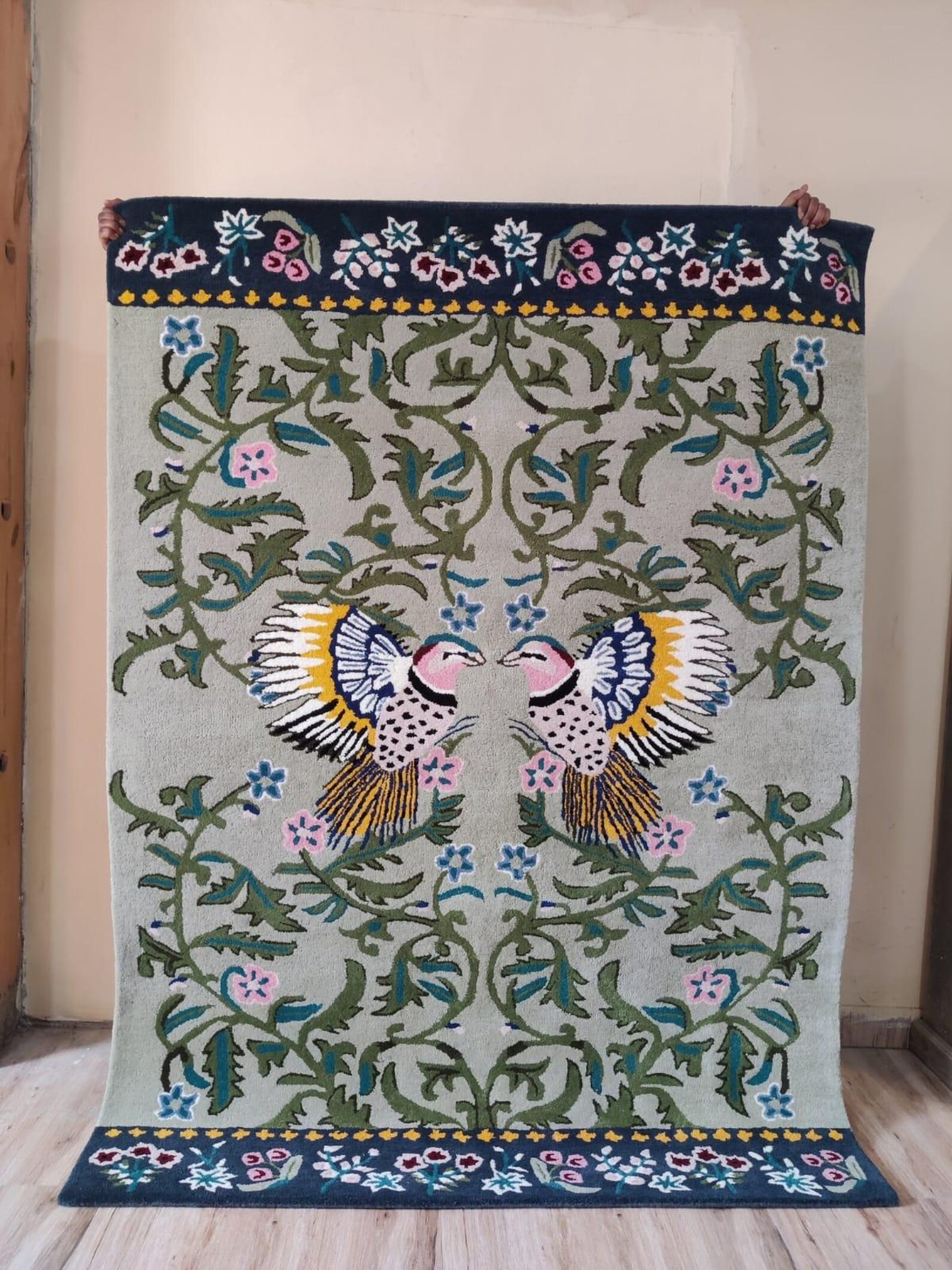 Hand Tufted Wool Bird Floral Area Rug, Botanical Vines Ivory Green Home Decor