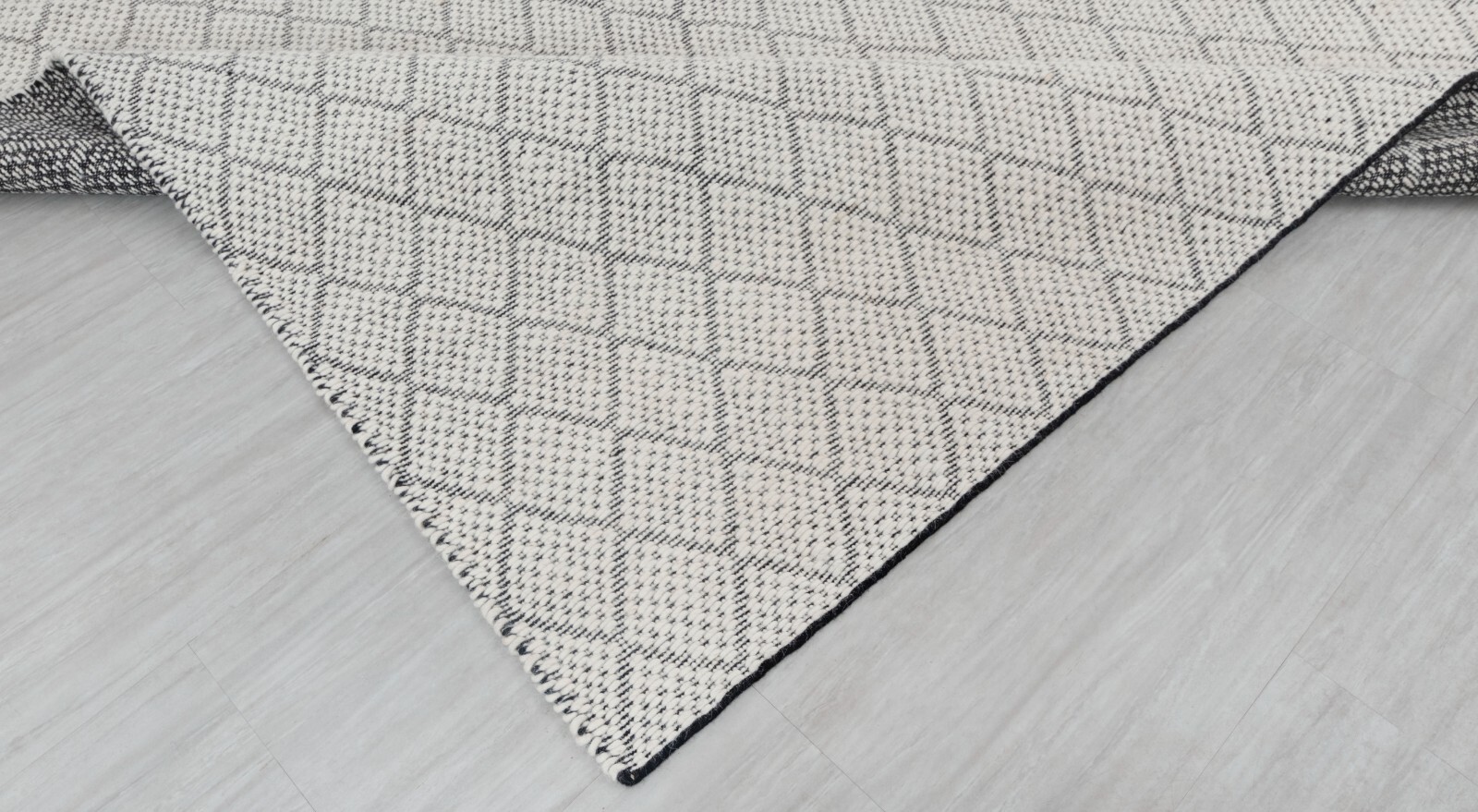 Ivory White Geometric Style Hand Woven High Quality Custom Size Rug