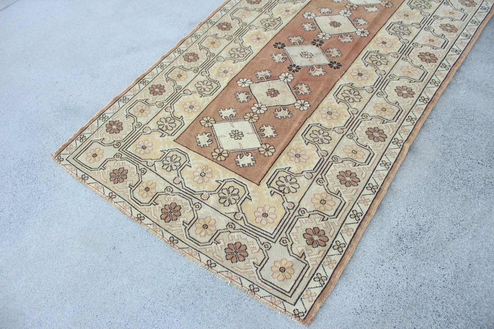 3,9×6,3 ft Area Vintage Turkish Rug, Brown Ikat Wool Rug