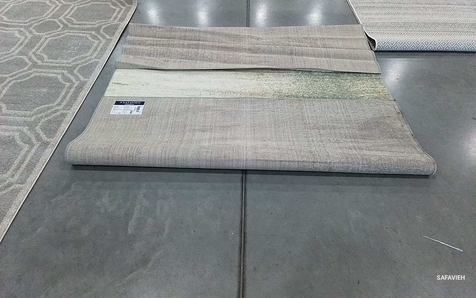 IVORY / SAGE 6′-0″ x 9′-0″ Back Stain Rug, Reduced Price 1172767753 ADR112W-6
